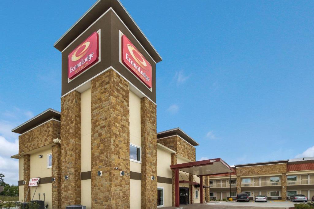 Econo Lodge Inn & Suites Humble FM1960 - IAH Airport